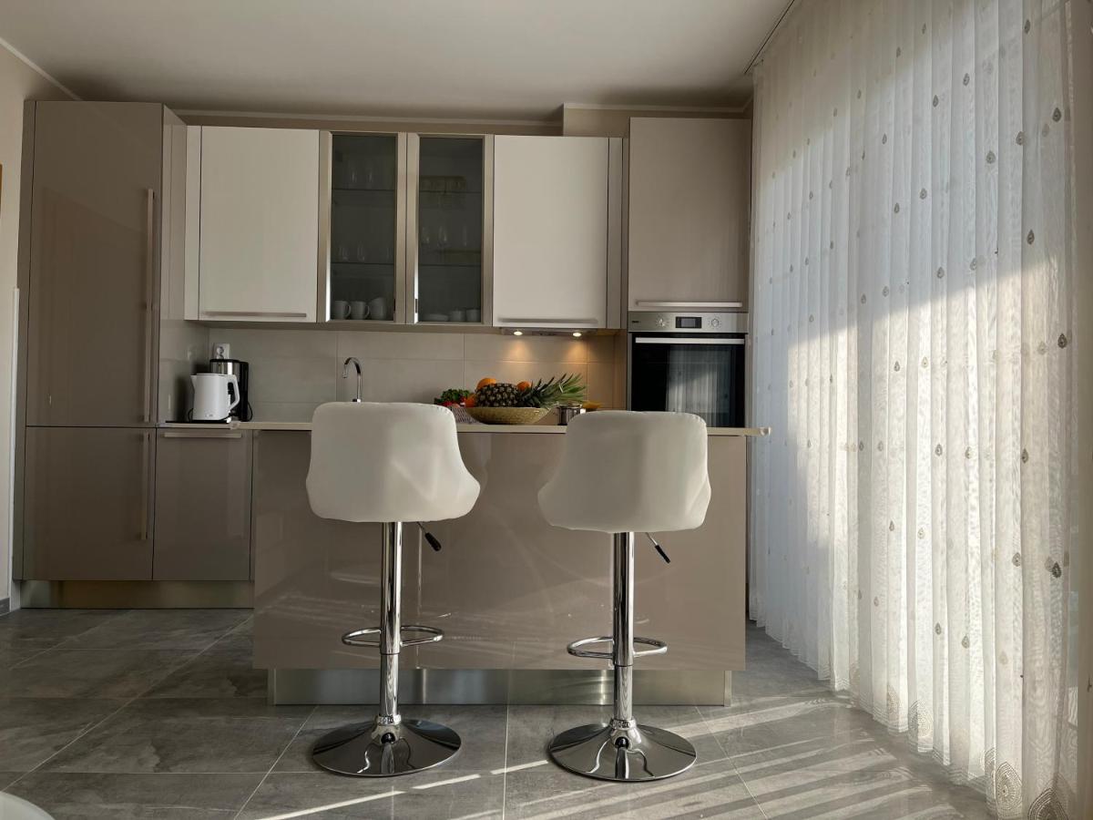 Apartman Yacht Медулин Экстерьер фото