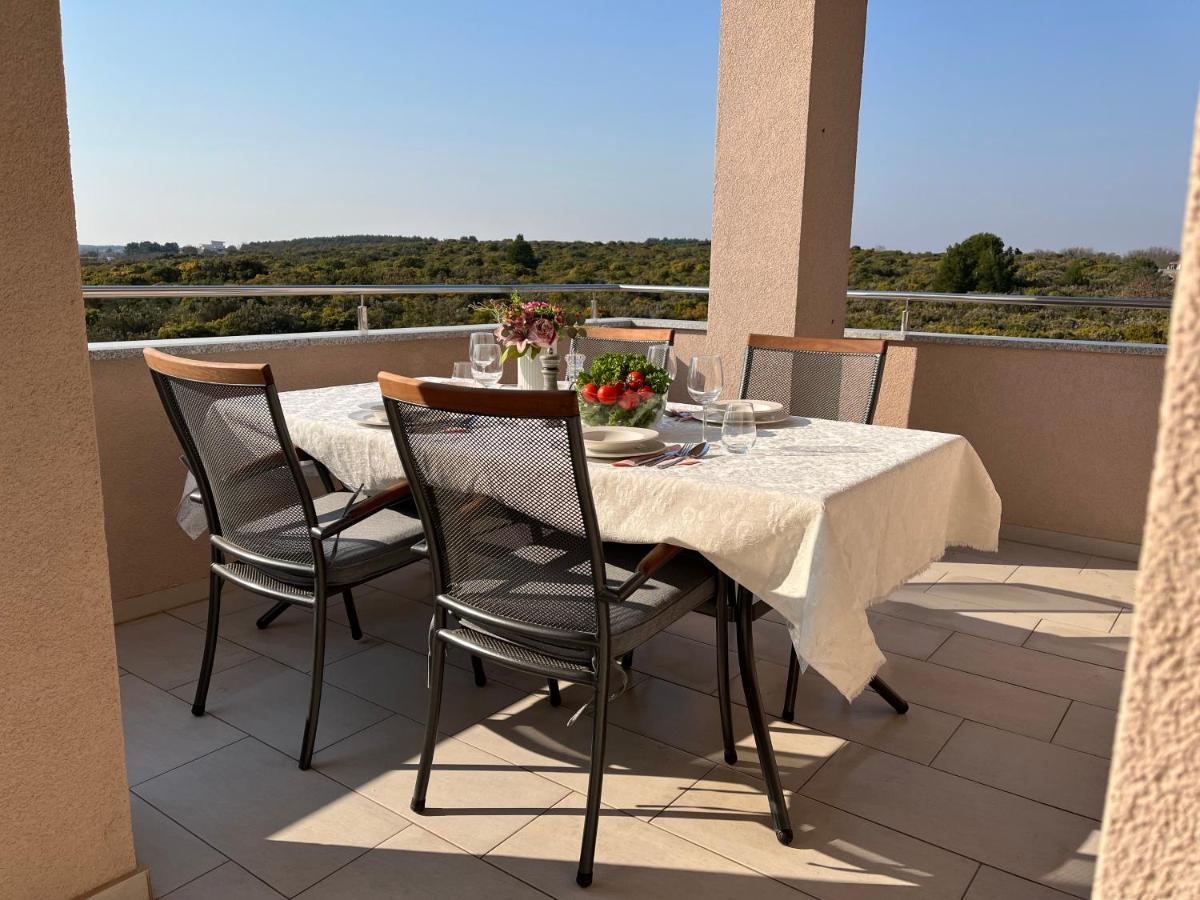 Apartman Yacht Медулин Экстерьер фото