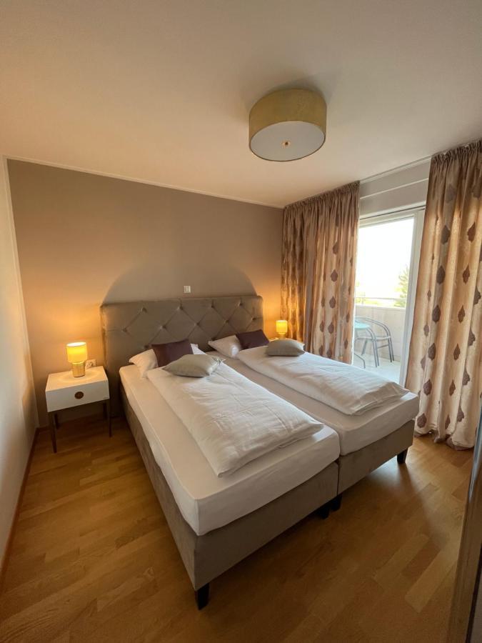 Apartman Yacht Медулин Экстерьер фото