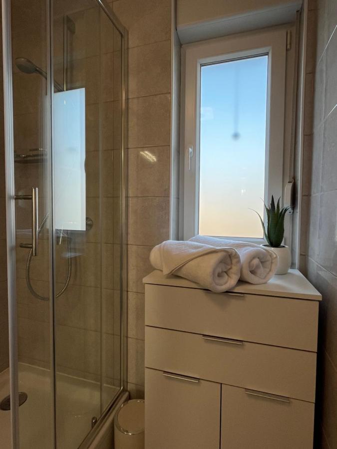 Apartman Yacht Медулин Экстерьер фото