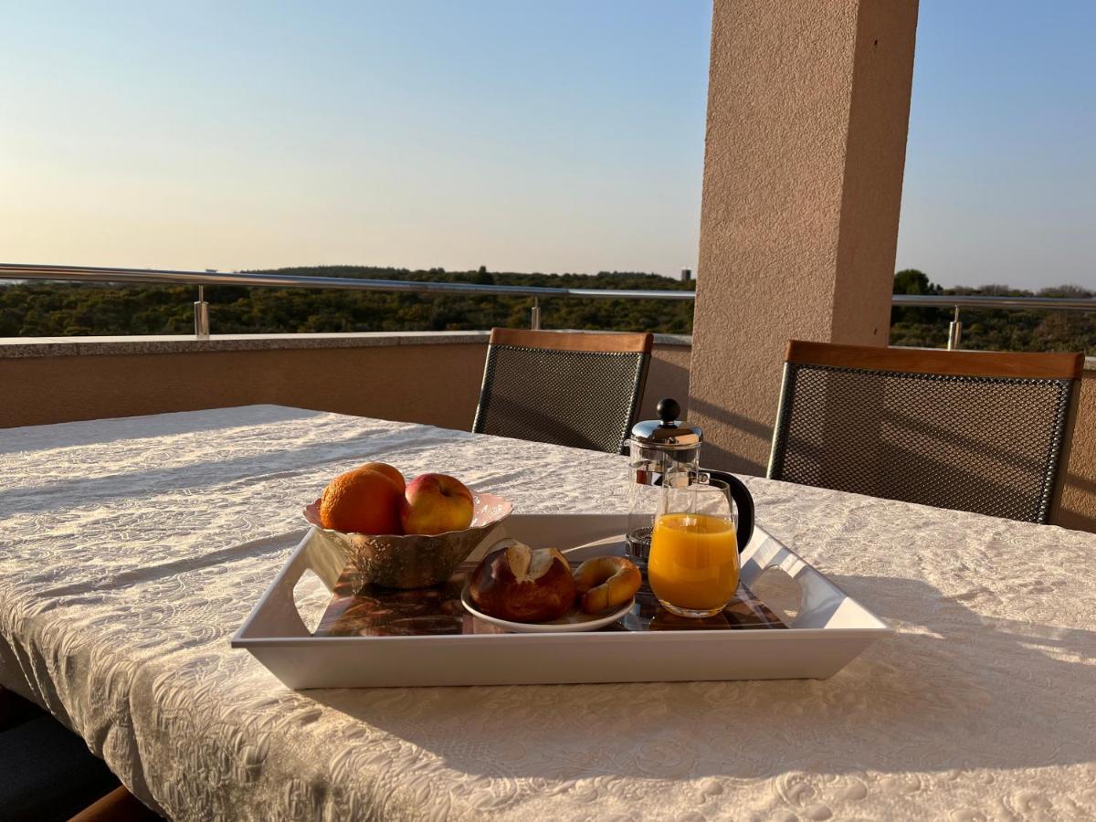 Apartman Yacht Медулин Экстерьер фото