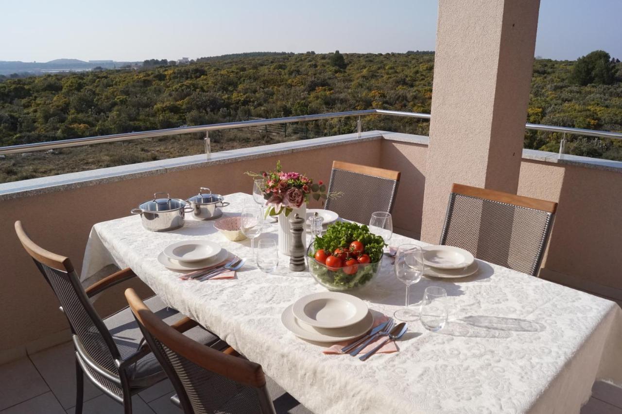 Apartman Yacht Медулин Экстерьер фото