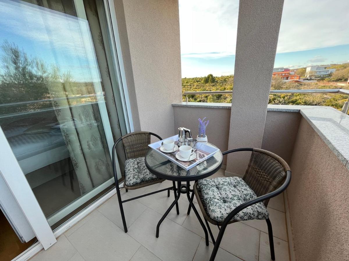 Apartman Yacht Медулин Экстерьер фото